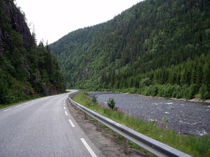 norge2010 (41).jpg (103445 bytes)